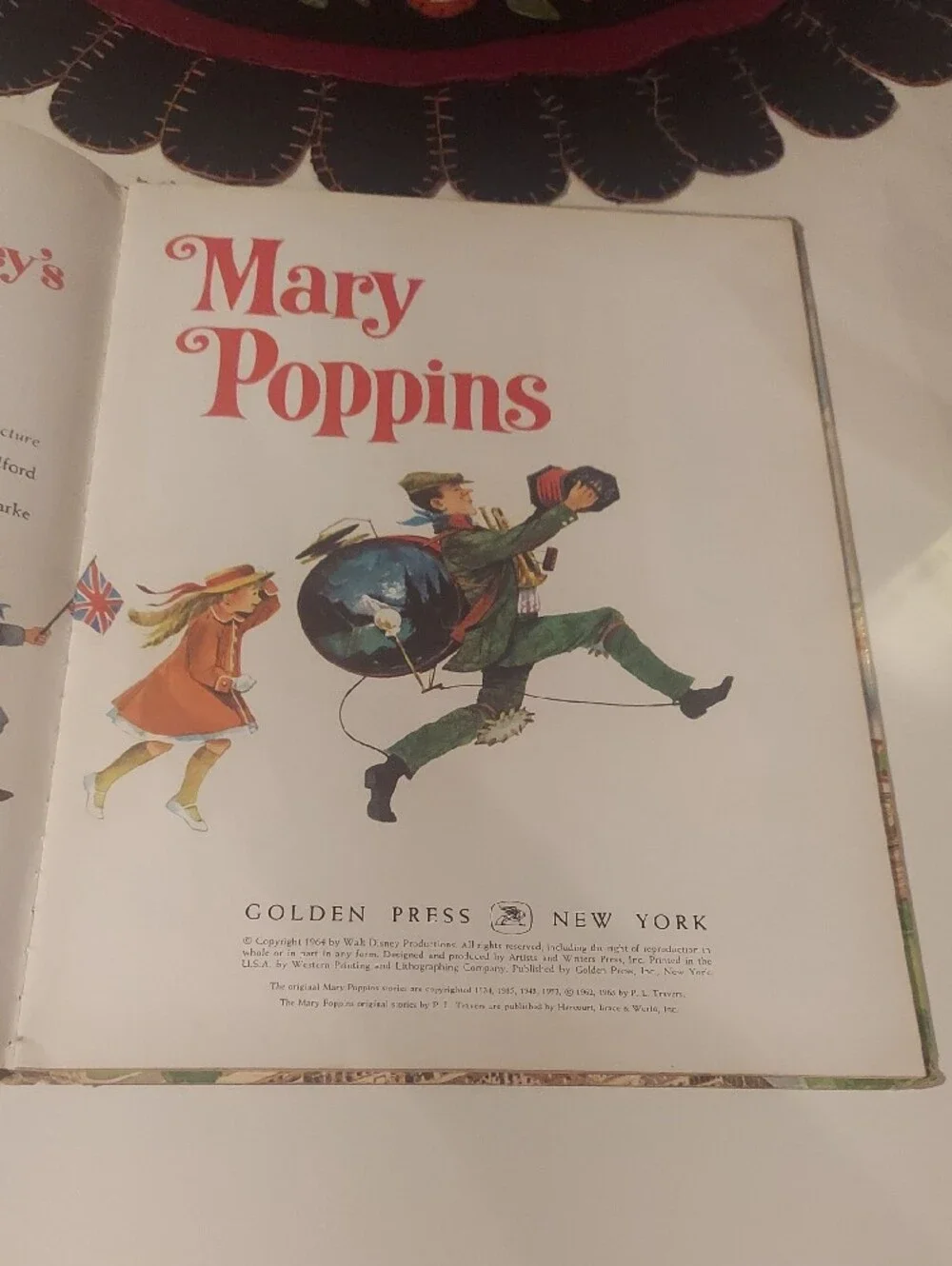 Walt Disney's Mary Poppins - A Big Golden Book - First Edition
